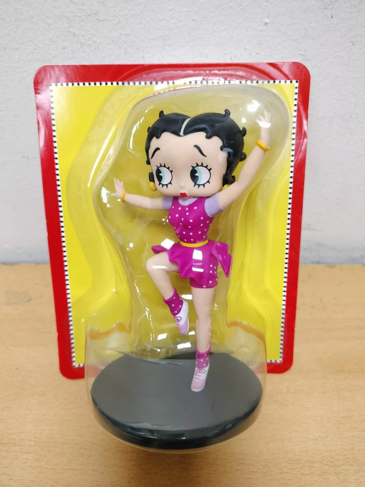 Scatola a sorpresa con figurina stile Labubu collezione Coca Cola - The